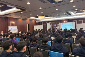 2025年11月19日JUNKO東西対抗日本一決定戦キャリアガイダンス